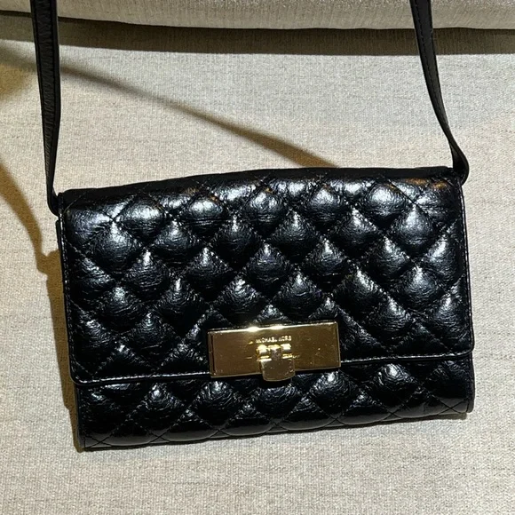 Michael Kors Quilted Crossbody - Picture 1 of 11